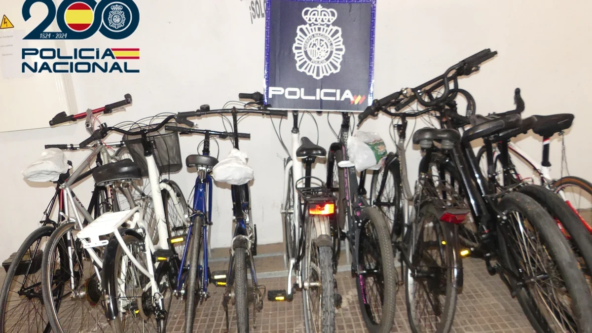 Detenido un hombre de 72 años que robaba bicicletas disfrazado de ciclista y con tatuajes falsos en Gran Canaria
