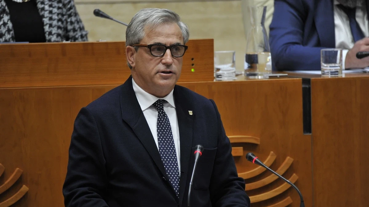 Ignacio Higuero deja su cargo como consejero en Extremadura tras irregularidades en su currículum