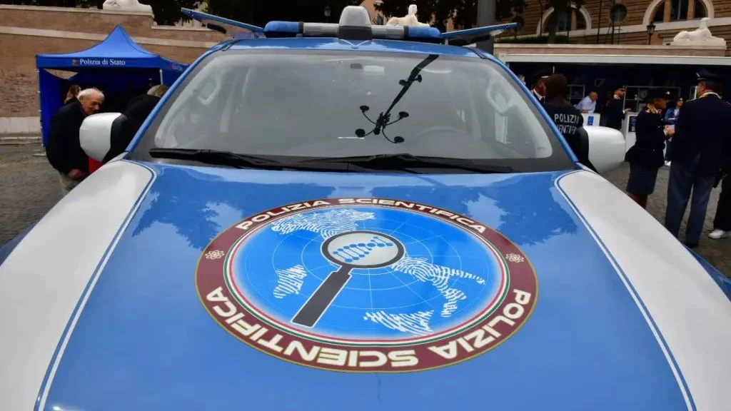 Matan a cuatro jornaleros al quemarlos vivos dentro de un coche