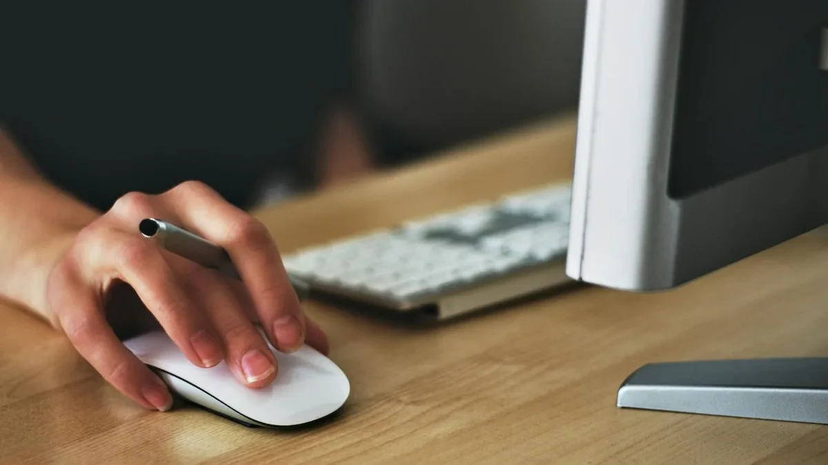 La desconexión del trabajo está suspensa en España: Madrid, Galicia y Comunidad Valencia lideran el ránking de los que menos desconectan