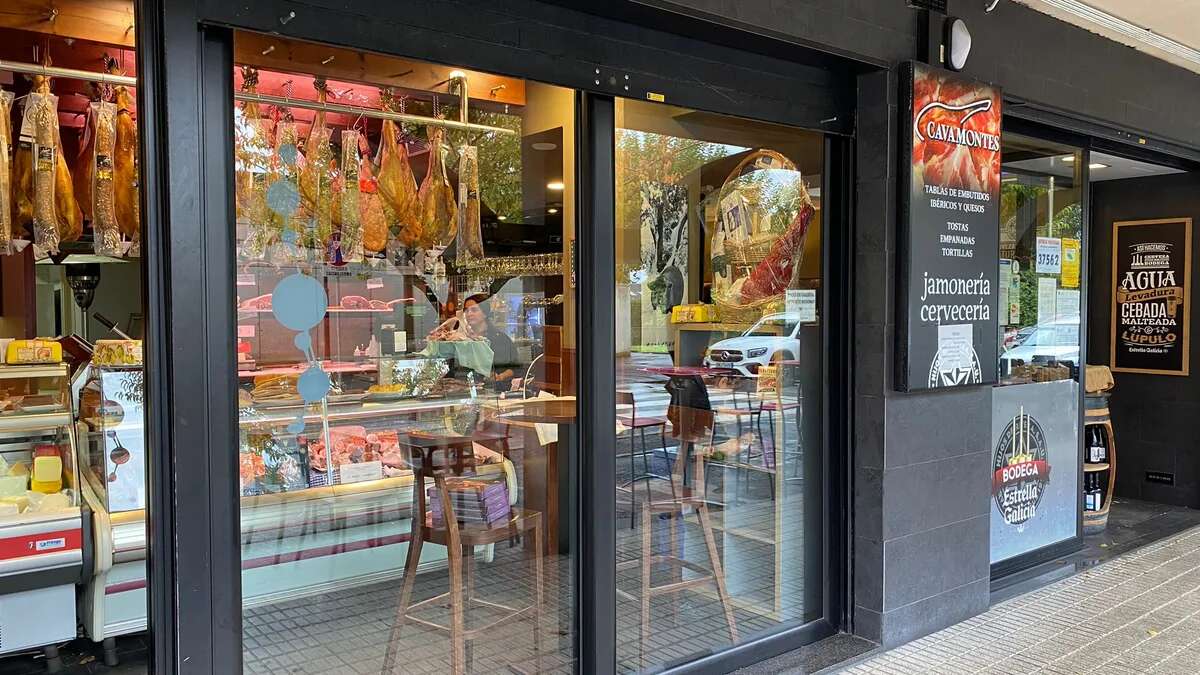 Nueva reserva fantasma en un restaurante de A Coruña: “Teníamos la comida preparada para 25 personas, no aparecen y además nos bloquean”