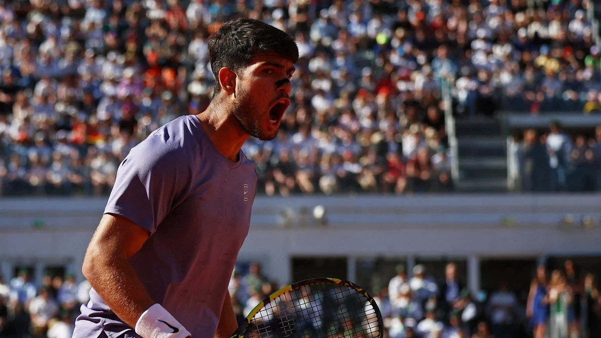 Carlos Alcaraz somete a Lorenzo Musetti y jugará la final del Masters de Roma