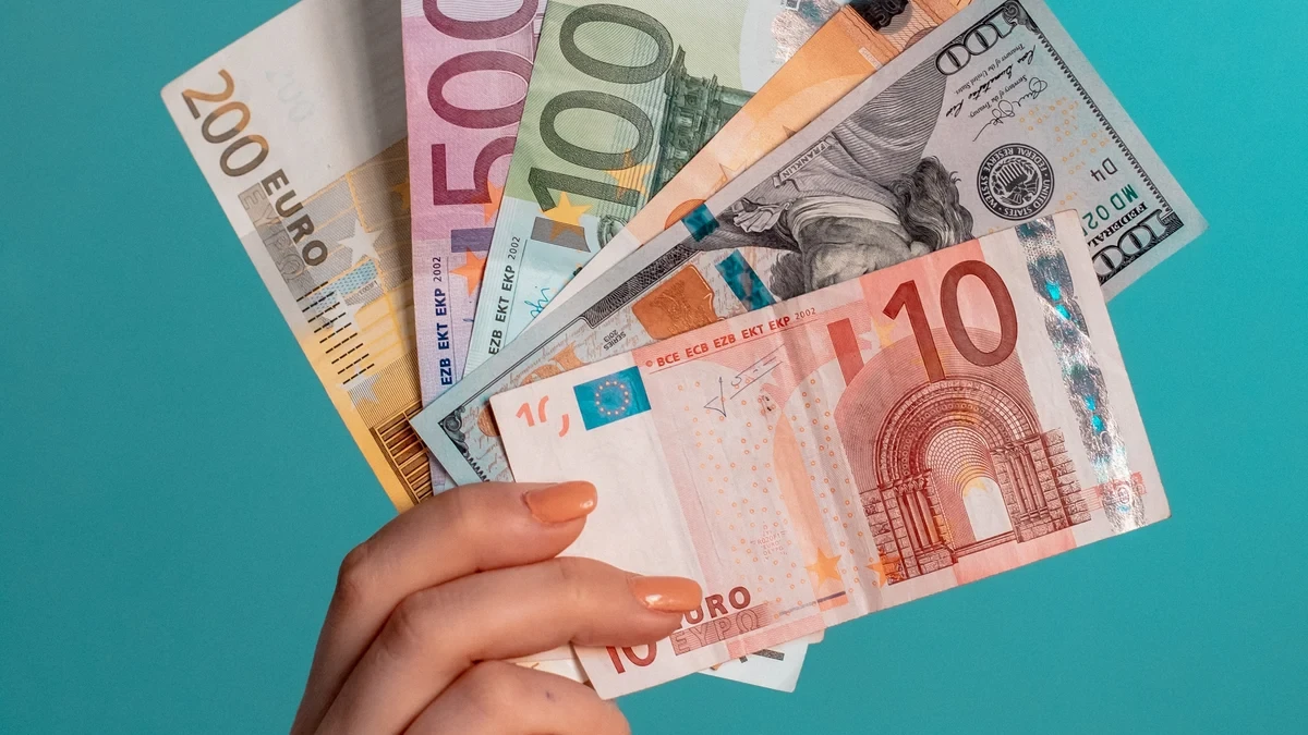 Qué día se cobra el paro en mayo 2025: fecha de pago de cada banco
