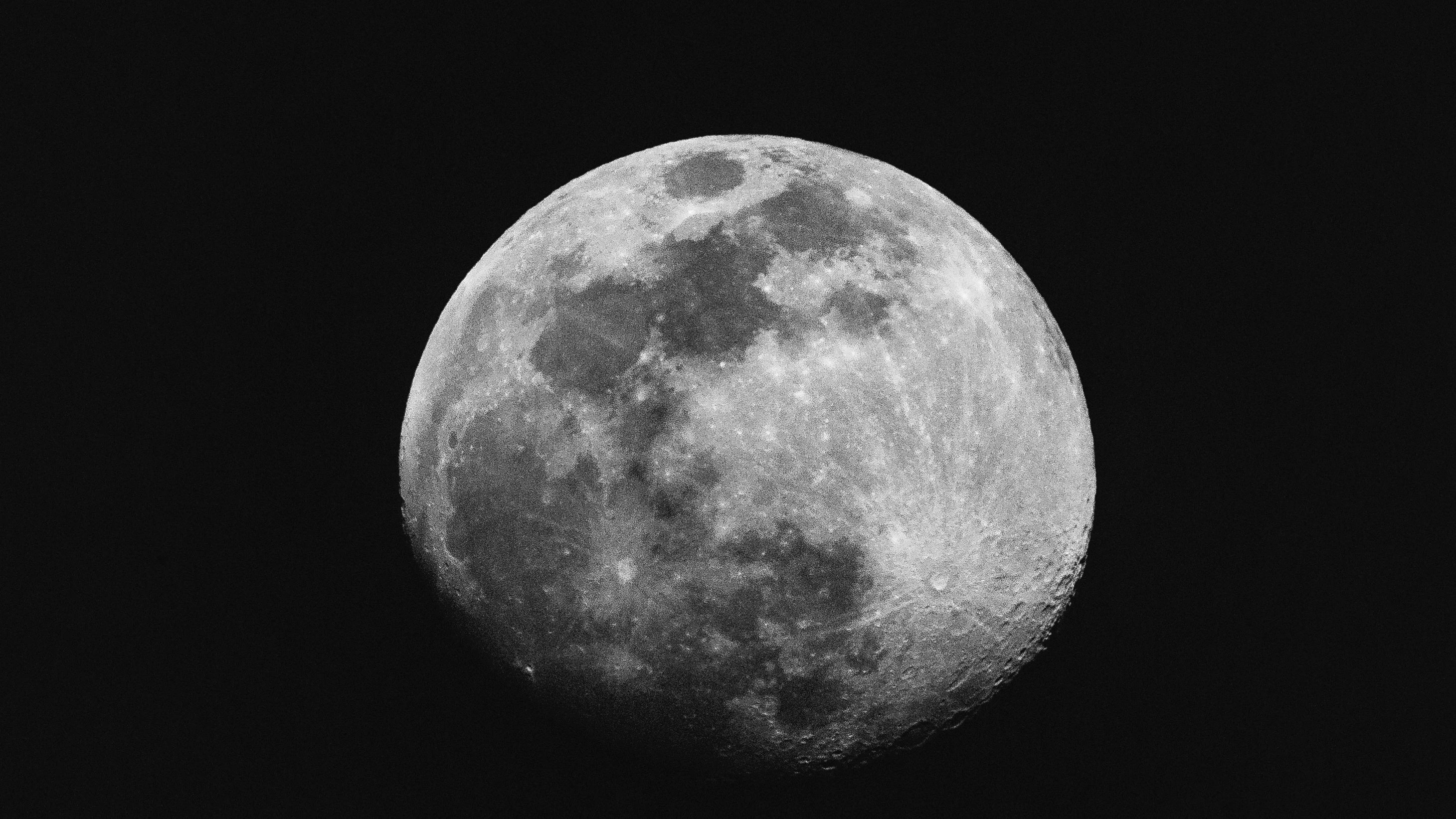 Calendario lunar de junio 2026: mayo se despide con la luna azul