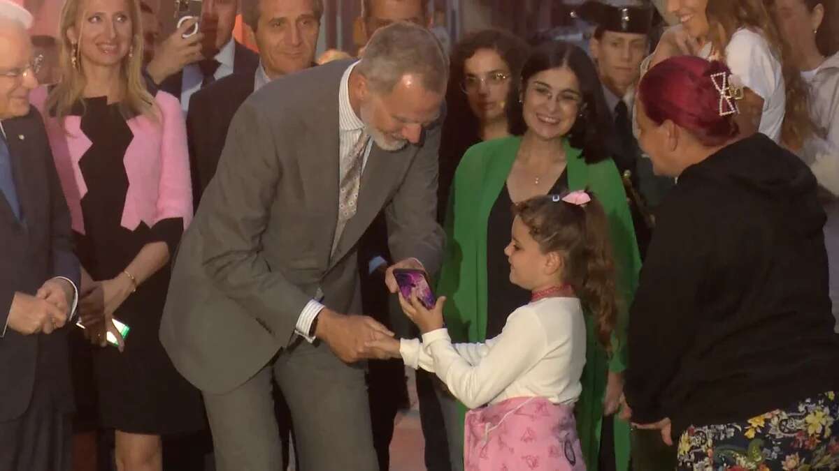 Ana Valentina, la niña canaria que se reencuentra con el rey Felipe VI siete años después de una emotiva foto con la reina Letizia