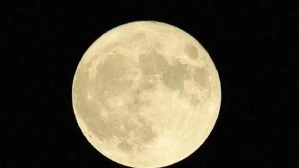 Calendario lunar julio 2025: descubre cuándo hay luna llena este mes