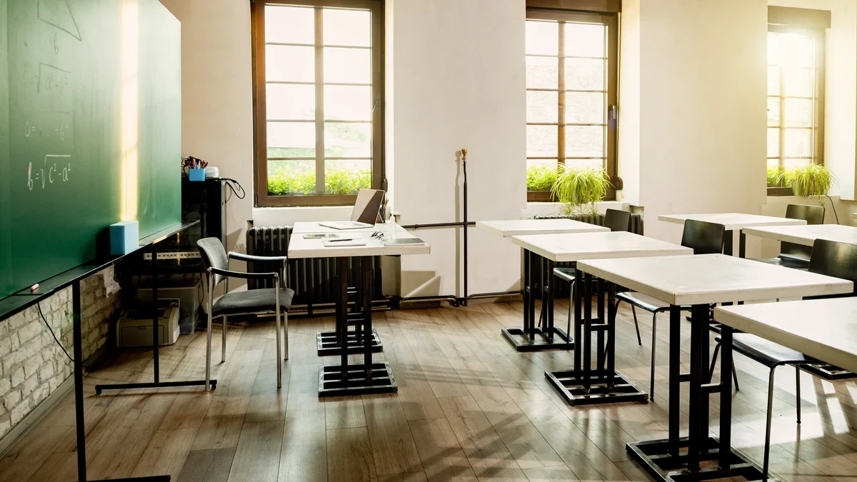 Investigan un posible caso de acoso escolar en un colegio de Baiona: la víctima sería un alumno de 13 años