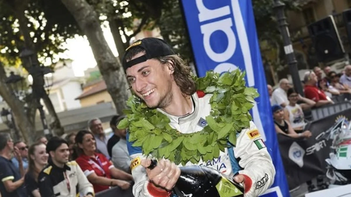 Muere a los 21 años el piloto de rallies Matteo Doretto al chocar contra un árbol