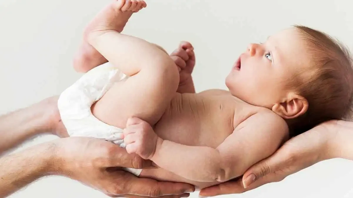 Tras su ampliación, así quedan los permisos parentales en España: cuándo entran en vigor y los requisitos