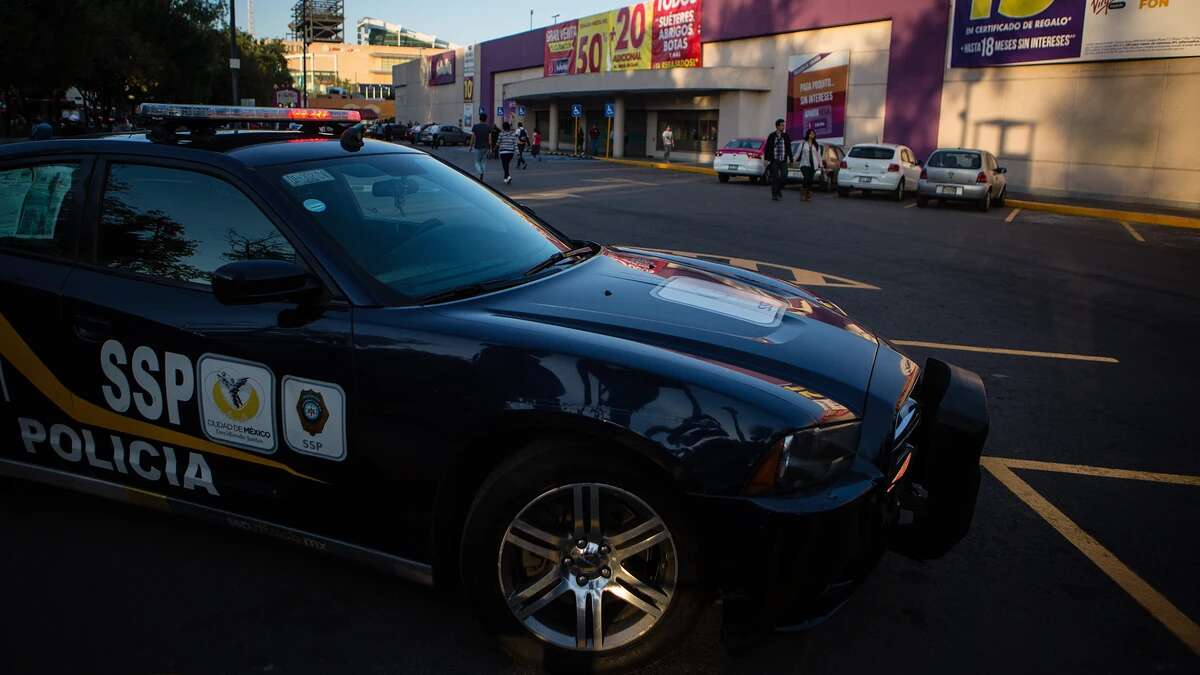 Muere una bebé de seis meses tras ser olvidada por su padre dentro de un coche durante horas