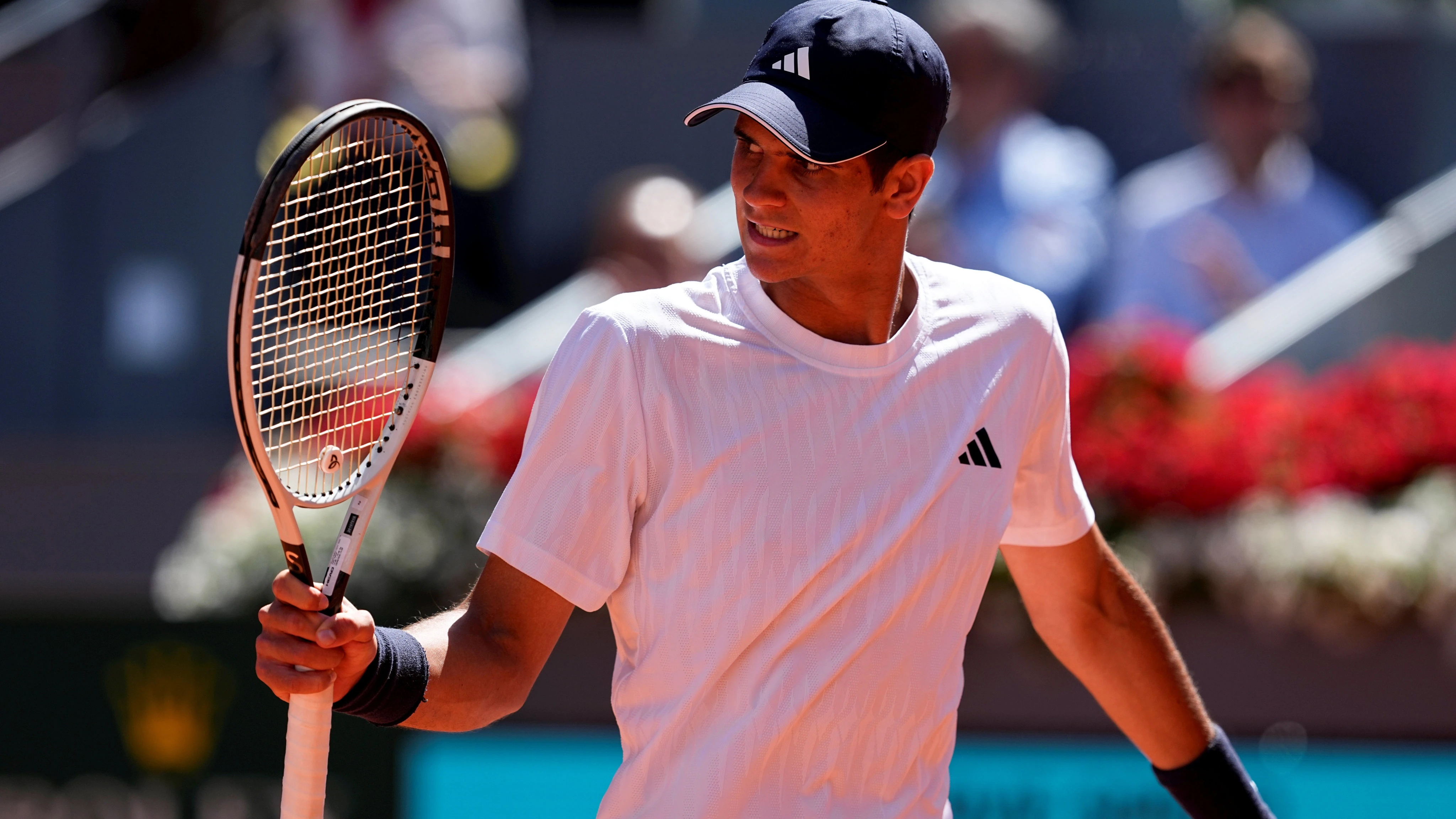 Rafa Jódar supera a Duckworth para plantarse en la tercera ronda de Roland Garros