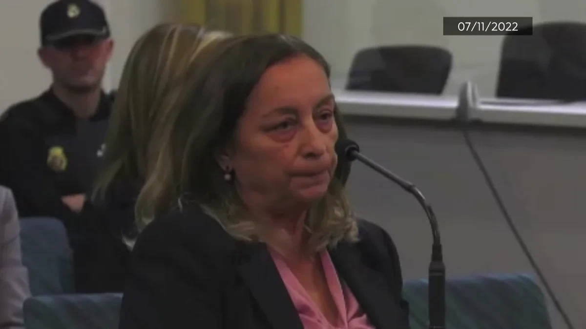 La decapitadora de Castro Urdiales accede a no heredar el piso de su víctima