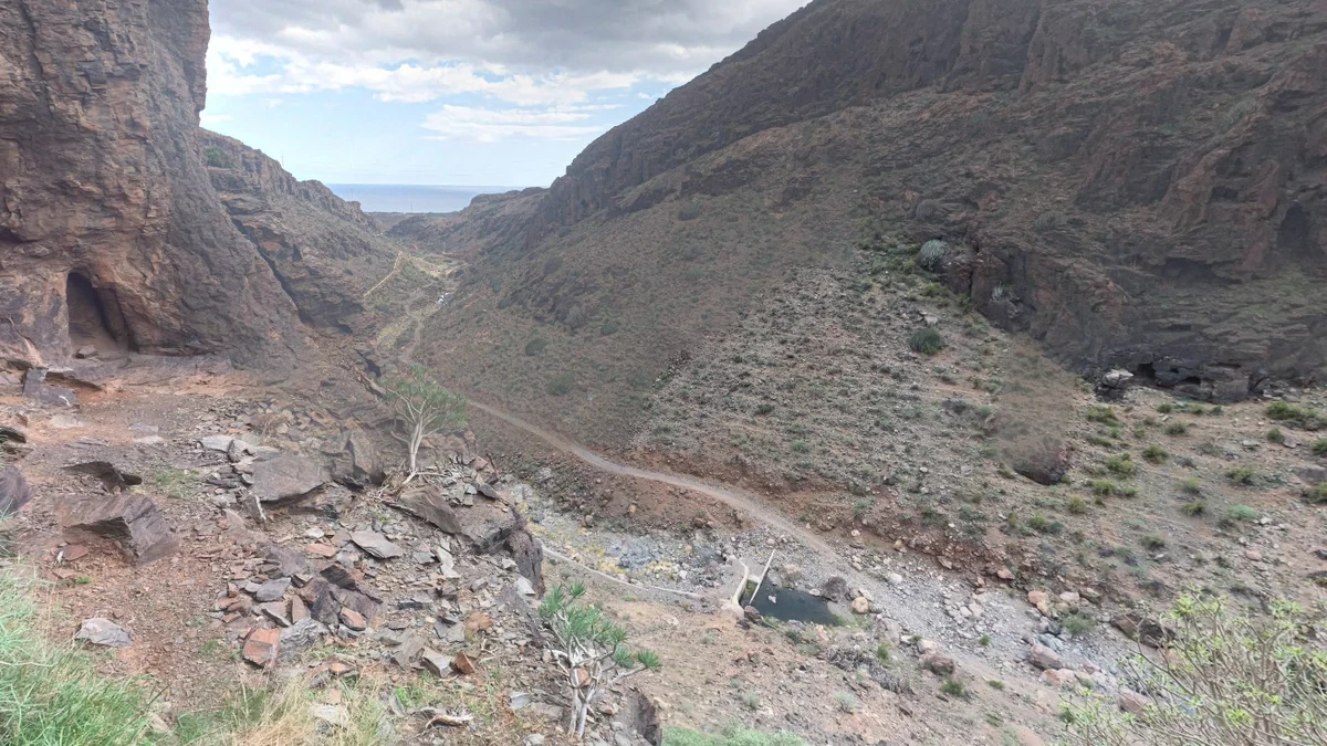 Encuentran el cadáver de una mujer flotando en una charca de Gran Canaria