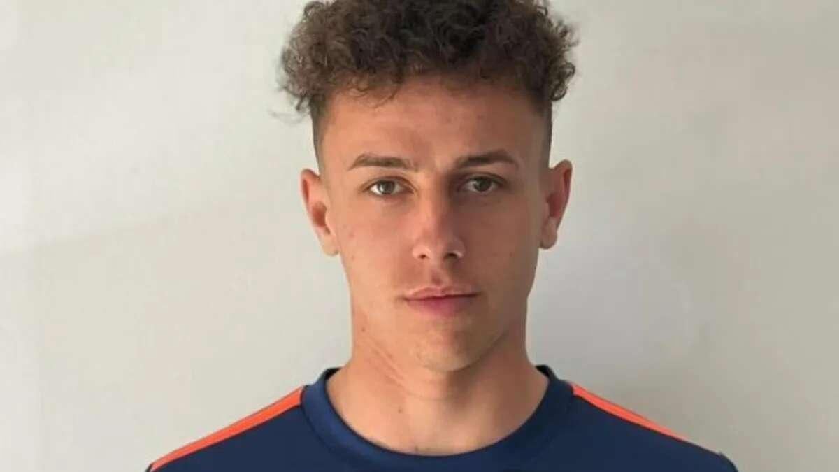 Muere el futbolista Luca Manolache a los 19 años tras una dolorosa y extraña enfermedad