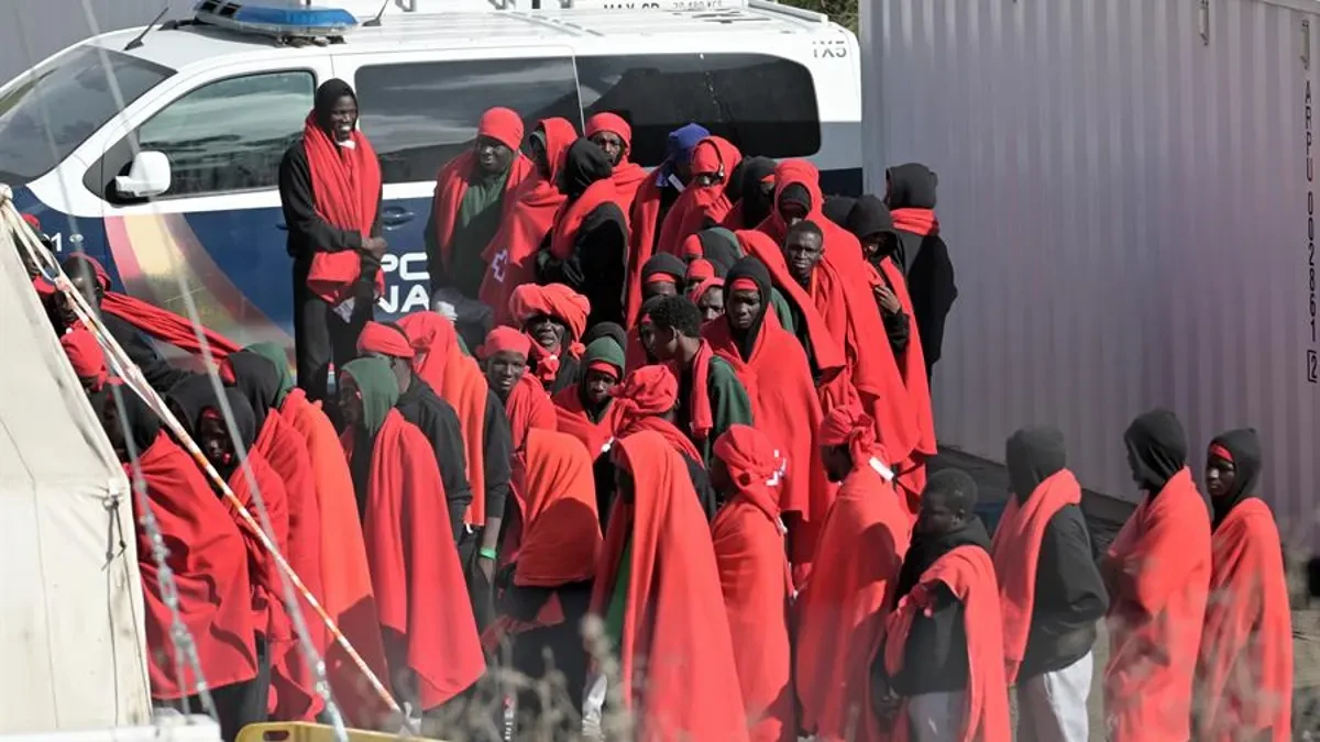 Las llegadas de inmigrantes a España caen en 2025 tras un 2024 marcado por cifras récord
