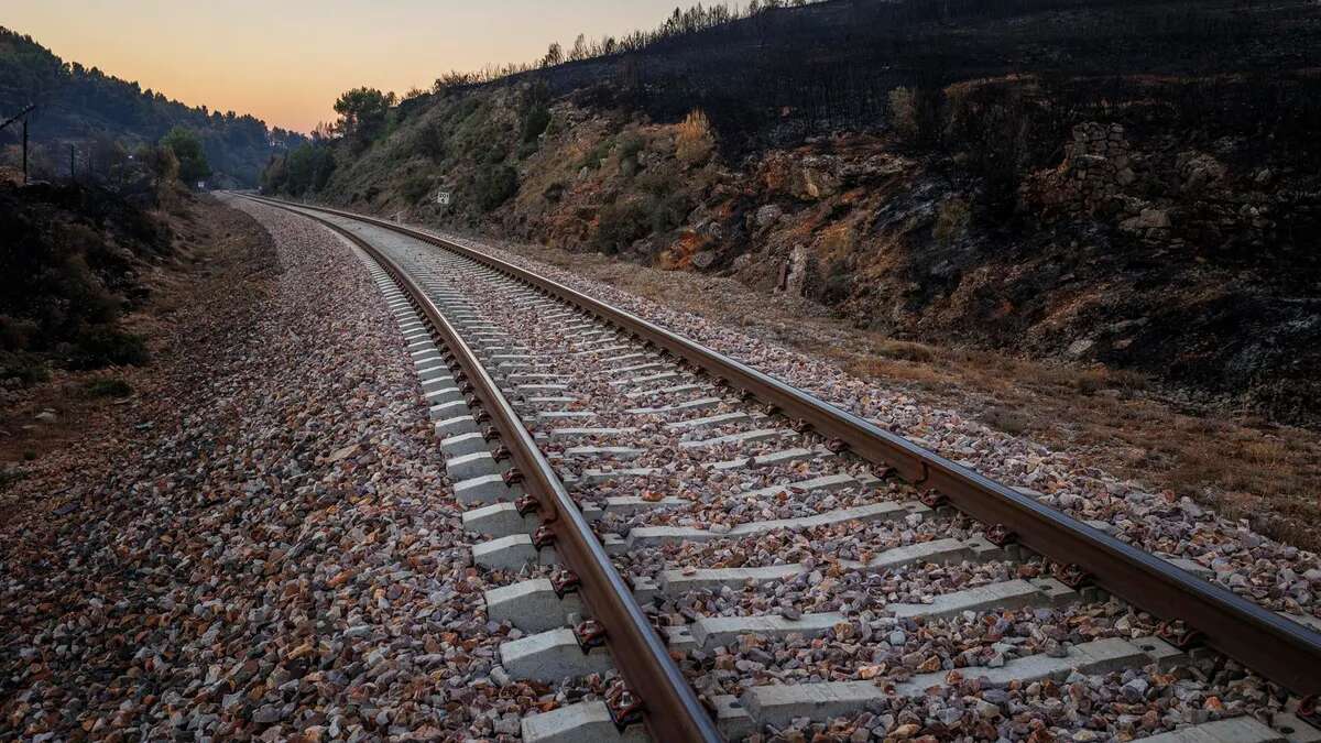 Caos en los trenes regionales: más de 12.000 usuarios afectados por las obras del corredor mediterráneo