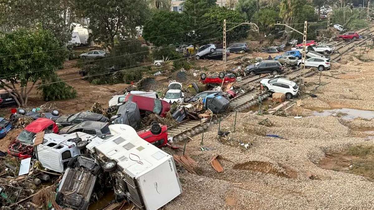 Final feliz para Elena, la mujer que llevaba 24 horas sin saber nada de sus hijos en Alfafar tras la DANA