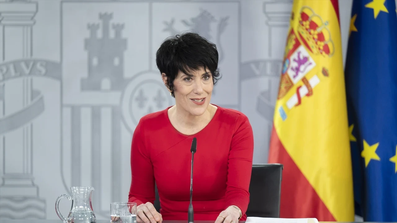 Rueda de prensa posterior al Consejo de Ministros tras la imputación de Zapatero, streaming en directo