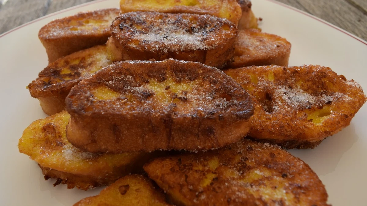 Con la Semana Santa a la vuelta de la esquina, la OCU revela cual es el mejor pan para las torrijas