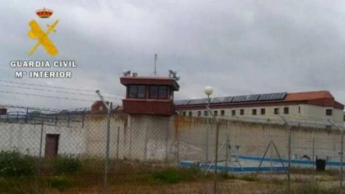 Un preso del Centro Penitenciario de Valladolid se fuga aprovechando el horario de visita y la liberación de otros reos