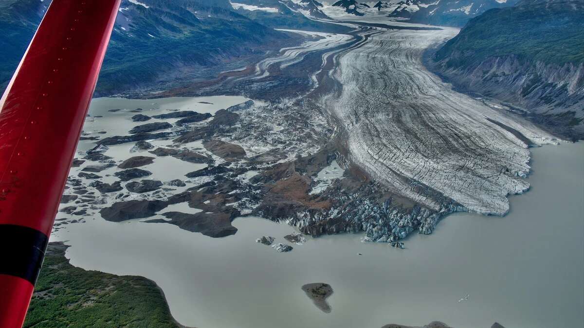 Buscan un avión que ha desaparecido mientras sobrevolaba Alaska