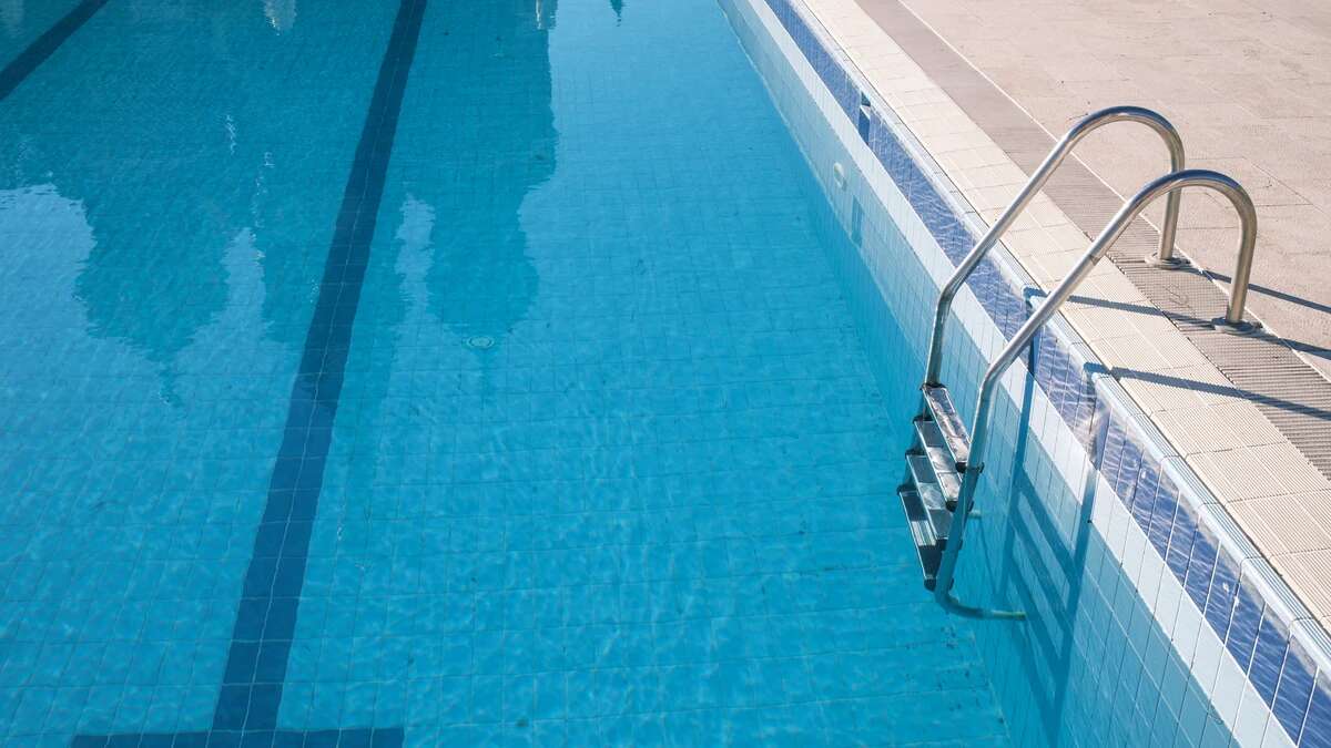 Encuentran muerta a una niña de dos años en una piscina de Puebla de Almenara, Cuenca