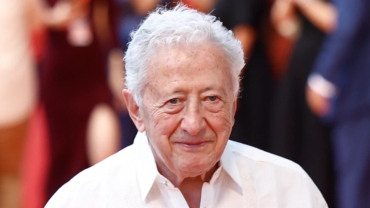 El FesTVal reconoce a Antonio Pelayo con el Premio Constantino Romero por su destacada labor como corresponsal