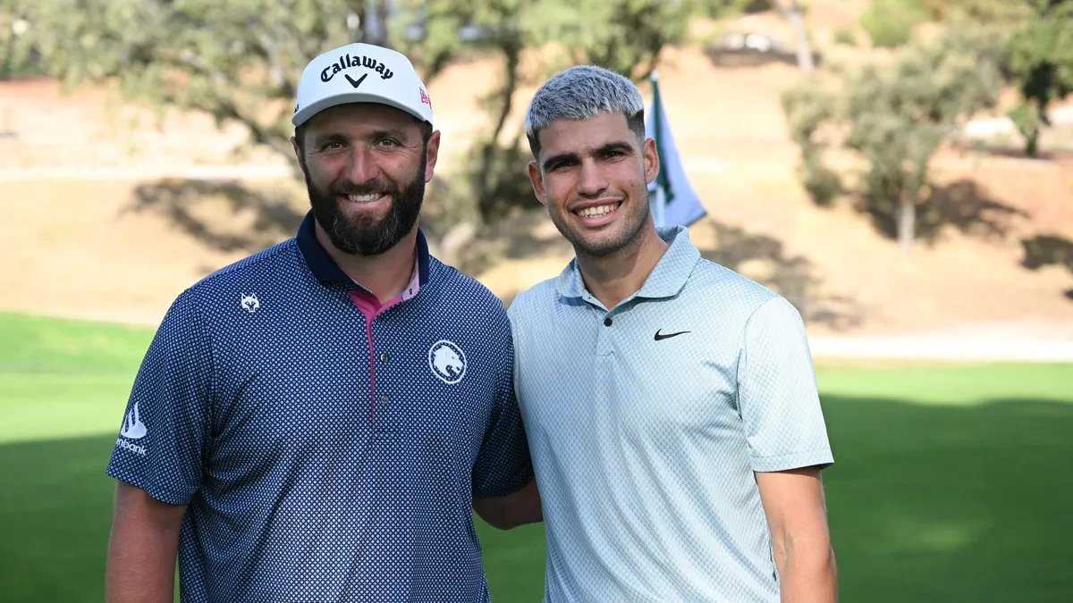 Carlos Alcaraz y Jon Rahm juegan juntos al golf en el Open de España