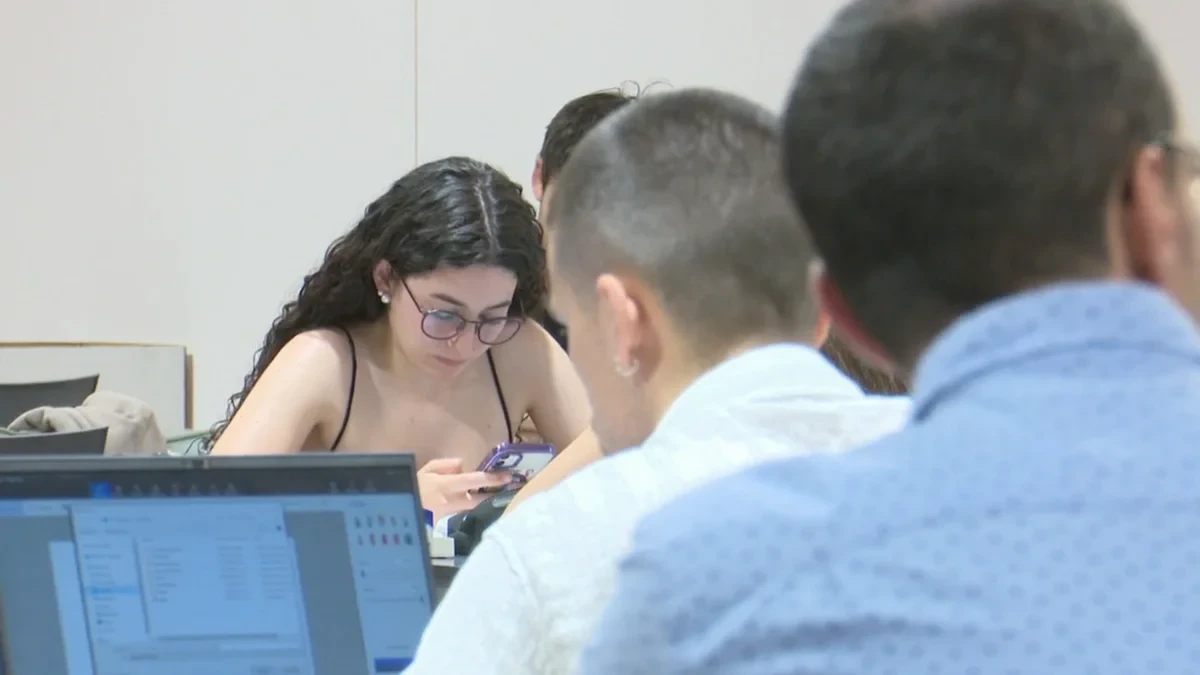 La estafa de la matrícula universitaria: los alumnos reciben falsos correos reclamándoles 850 euros