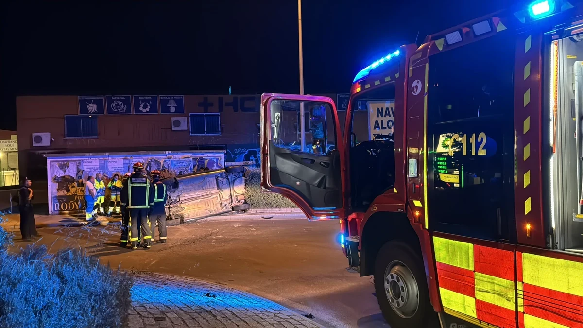 Muere una joven de 16 años en un accidente en Madrid al salir despedida del vehículo