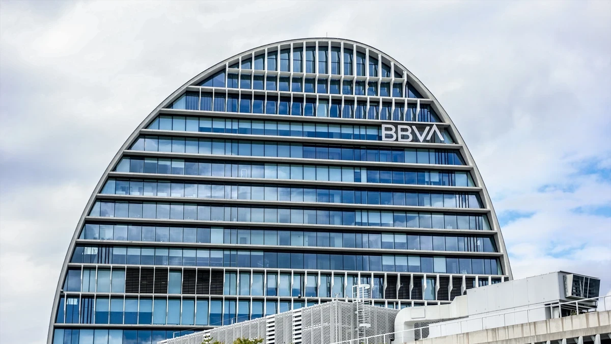 BBVA marca en el calendario su OPA a Banco Sabadell: la fecha con la que ambas entidades avanzarán en la operación