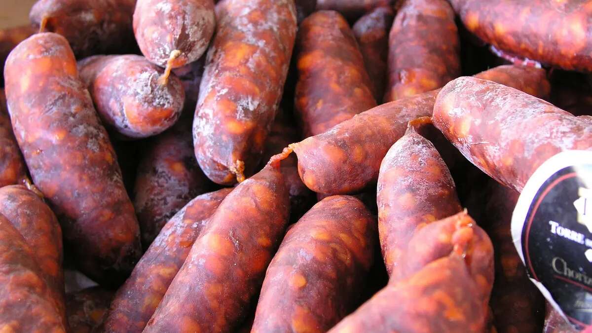 Lista de espera para degustar el mejor chorizo del mundo que se hace en Zamora