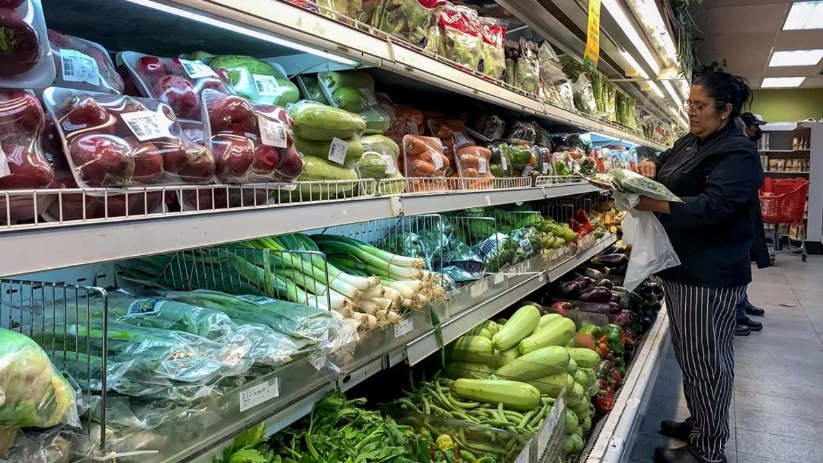 Estos son los horarios de los supermercados que abren en Semana Santa