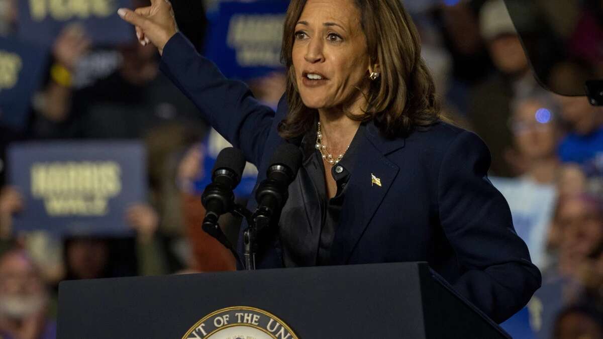 Cruce de acusaciones entre Kamala Harris y Donald Trump: la tensión aumenta a semanas de las elecciones