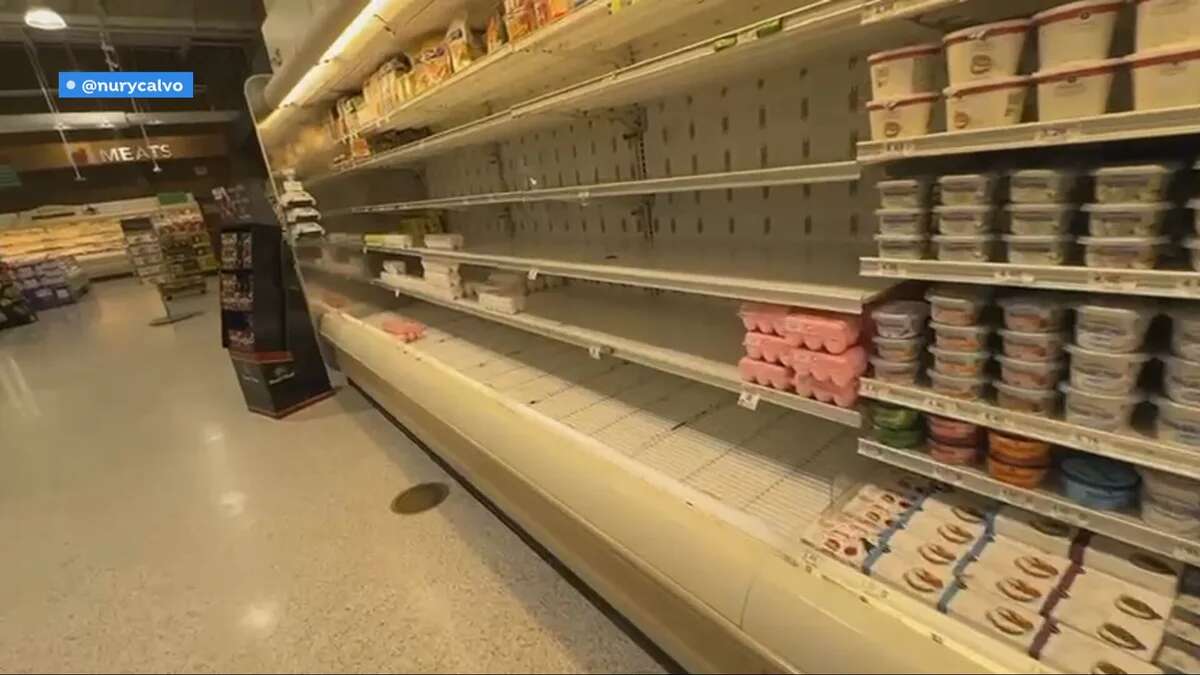 La crisis de los huevos en EE.UU. lleva al desabastecimiento en los supermercados: así lo vive una española residente en Florida