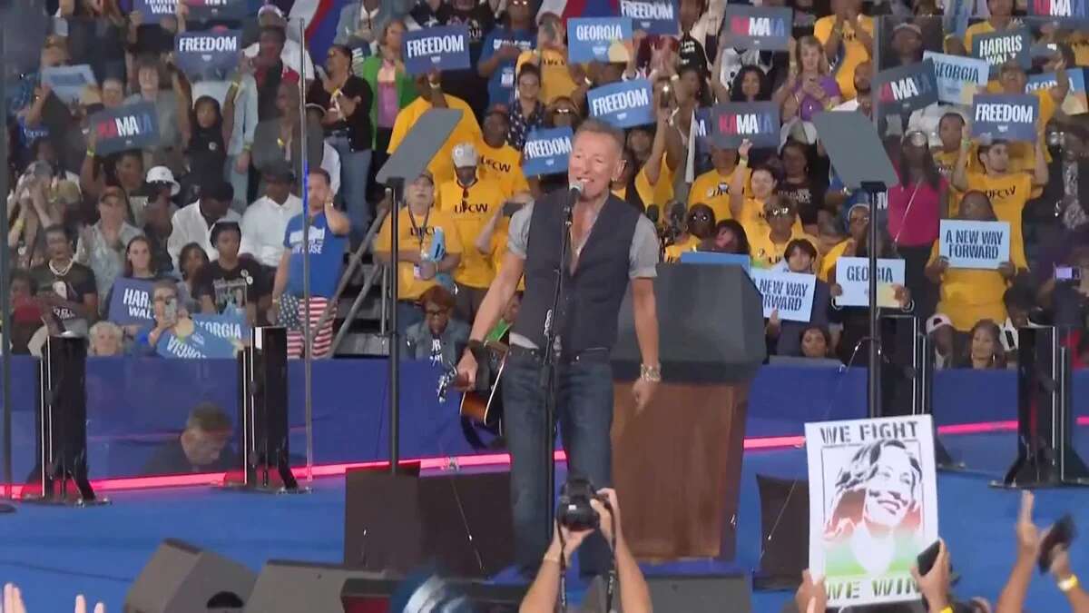 Bruce Springsteen salta al escenario para apoyar a Kamala Harris para las elecciones de Estados Unidos 2024