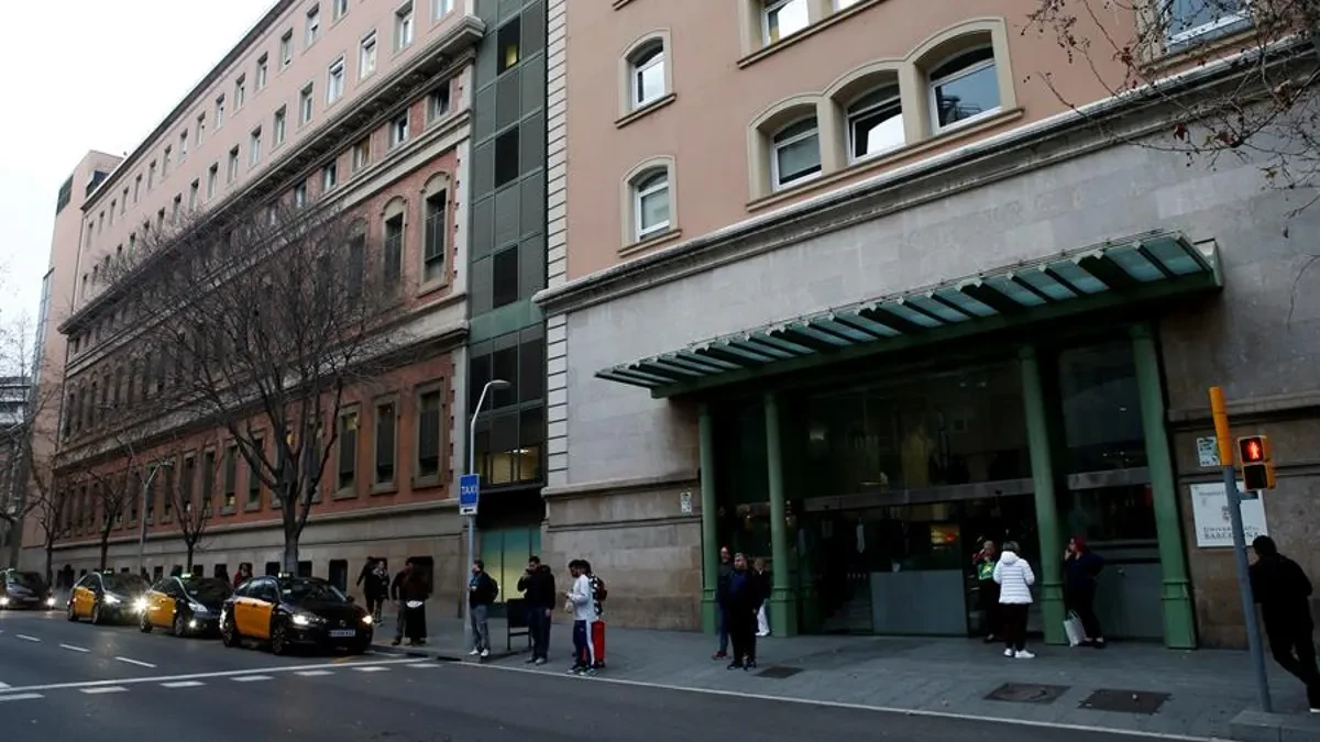El hospital Clinic de Barcelona conmemora los 60 años del primer trasplante de riñon realizado en España