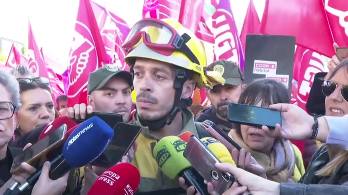 Bomberos forestales y agentes medioambientales claman en Valladolid por un Pacto de Estado contra los incendios