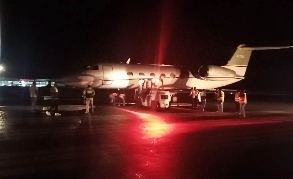 Boakai's Plane Suffers Landing Scare At Liberian Airport