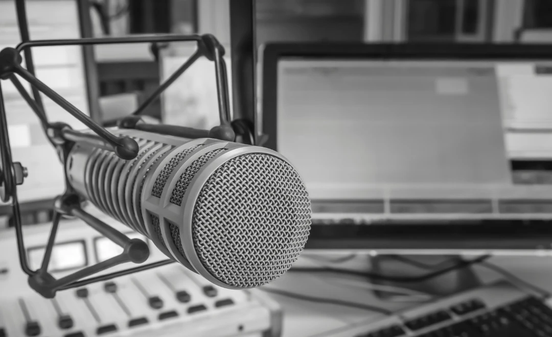 Ghana: Mahama Orders More Than 60 Radio Stations Back on Air