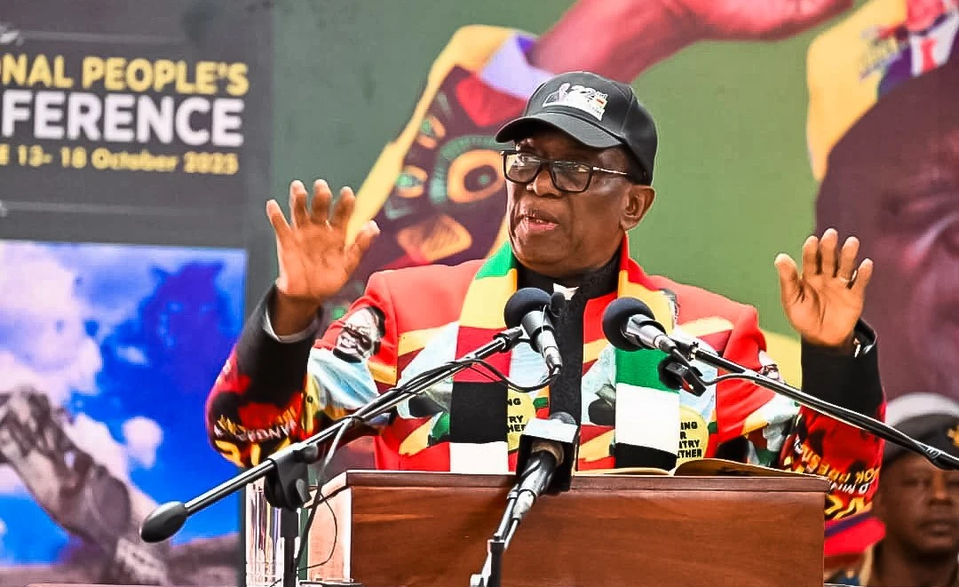 Zimbabwe's Mnangagwa Signs Controversial Term Extension Law