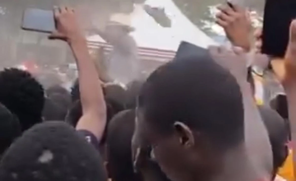 Shoe Hits Kenyan President Ruto During Rally