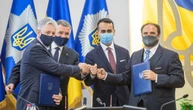 Аваков обговорив із главою МЗС Італії пожежні підйомники для ДСНС