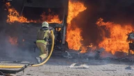 У Сумах рятувальники ліквідували масштабну пожежу після російської атаки