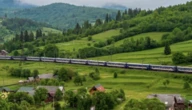 Укрзалізниця призначила додаткові рейси до Закарпаття