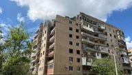 У Дружківці росіяни скинули три авіабомби на багатоповерхівки, є поранені