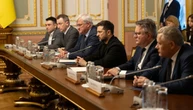 Зеленський прокоментував ситуацію з нібито ударом дрона по автобусу з білоруськими дітьми на Брянщині