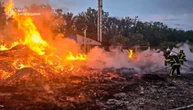 На Харківщині в результаті атаки російських дронів сталася пожежа на території підприємства