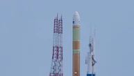 Японська ракета-носій успішно вивела у космос шість супутників