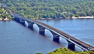 Київавтодор переніс ремонтні роботи на мосту Метро через Дніпро